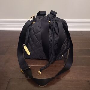 LeSportsac Drawstring Crossbody Bucket Bag